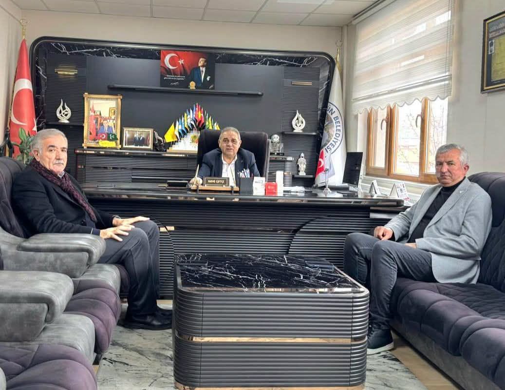 VAKIF BAŞKANIMIZ SN. SELAMİ KOCA GÜRÜN BELEDİYE BAŞKANINI ZİYARET ETTİ.