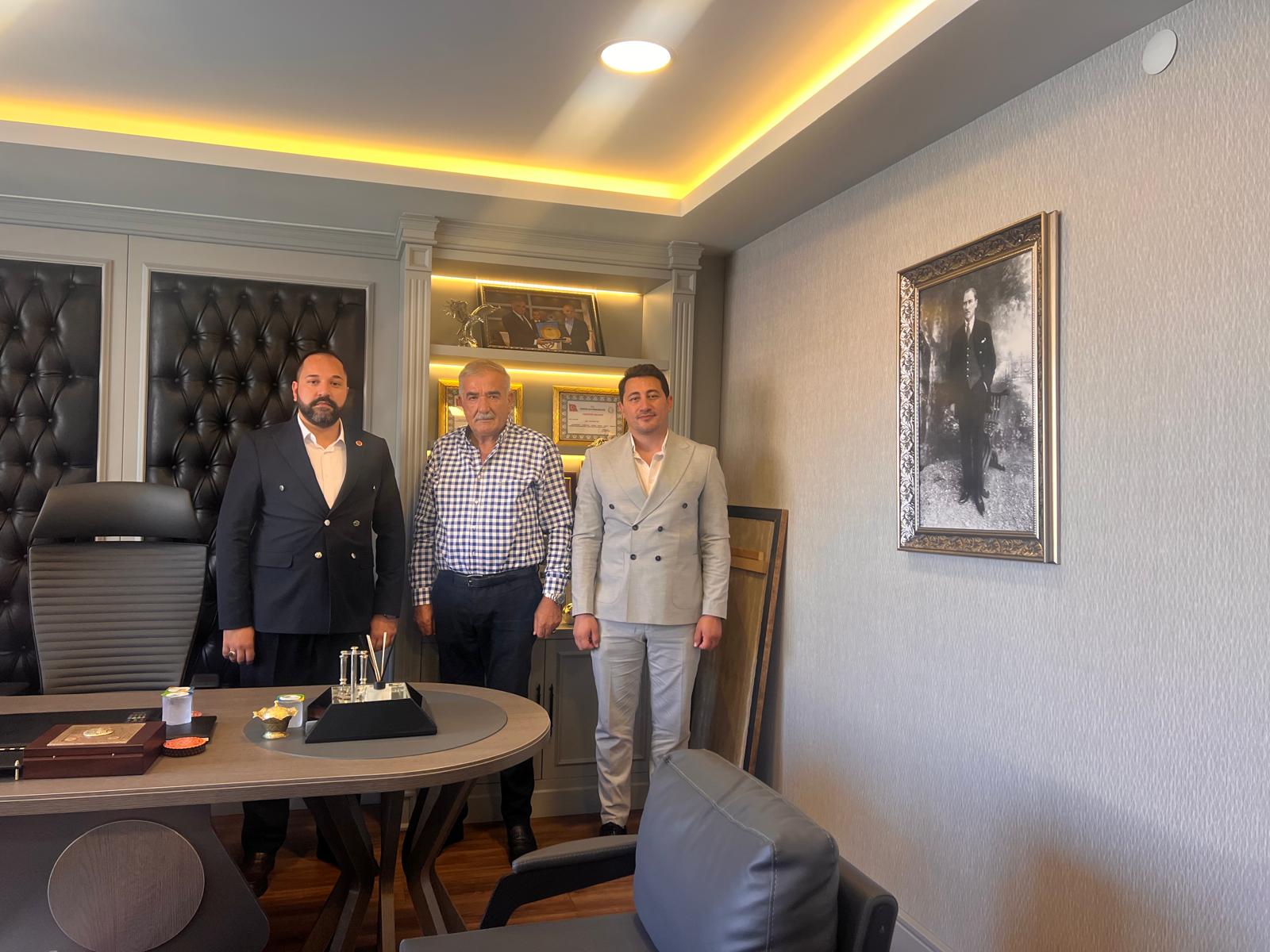 KÜÇÜKÇEKMECE SİVASLILAR DERNEĞİNDEN VAKFIMIZA ZİYARET