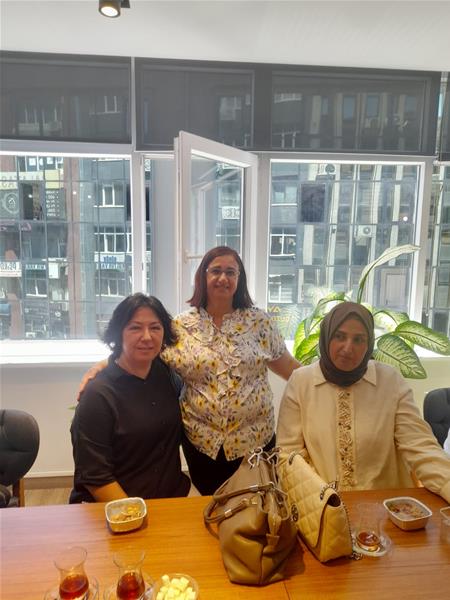 VAKFIMIZ DA AŞURE’NİN BEREKETİNİ HEMŞEHRİLERİMİZLE  PAYLAŞTIK.