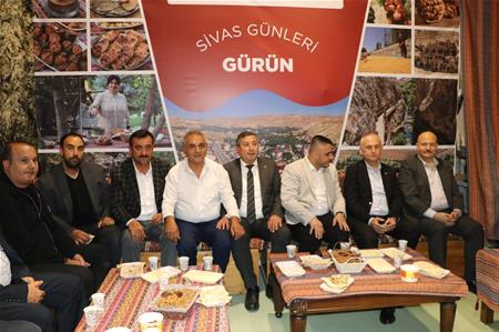 GURBETLE SILAYI BULUŞTURAN COŞKU: 16. İSTANBUL SİVAS TANITIM GÜNLERİ  SONA ERDİ!