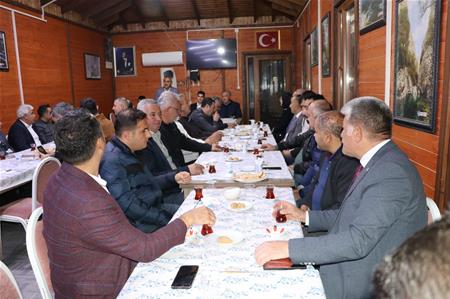 KAYMAKAM YİĞİT’E VEDA GECESİ DÜZENLENDİ