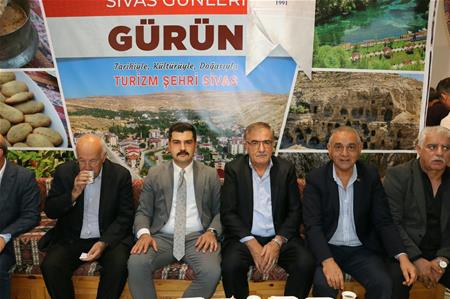 17. SİVAS TANITIM GÜNLERİ ATATÜRK HAVALİMANI MİLLET BAHÇESİNDE BAŞLADI