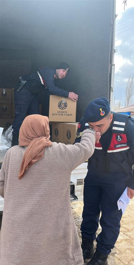 GÜRÜN DE 400 AİLEYE RAMAZAN KUMANYASI DAĞITILDI…