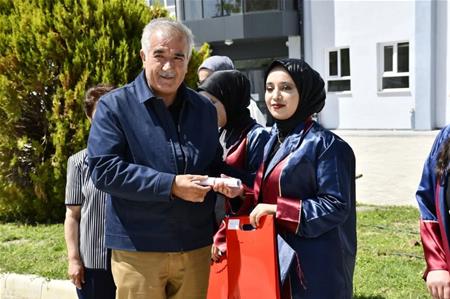 BAŞKANIMIZ SN.SELAMİ KOCA GÜRÜN MESLEK YÜKSEK OKULU’NUN MEZUNİYET TÖRENİNE KATILDI…