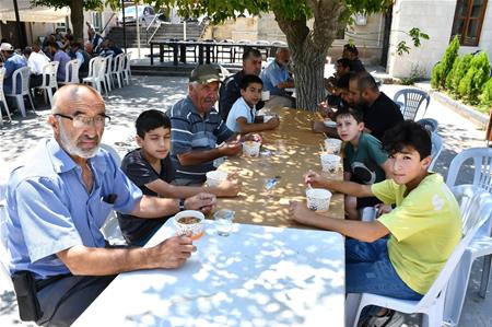 VAKIF BAŞKANIMIZ SN. SELAMİ KOCA GÜRÜN BELEDİYESİ’NİN DÜZENLEDİĞİ  AŞURE PROĞRAMINA KATILDI.