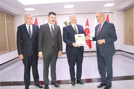 ADIYAMAN VALİSİ SN. ABDULLAH KÜÇÜK’E HAYIRLI OLSUN ZİYARETİ