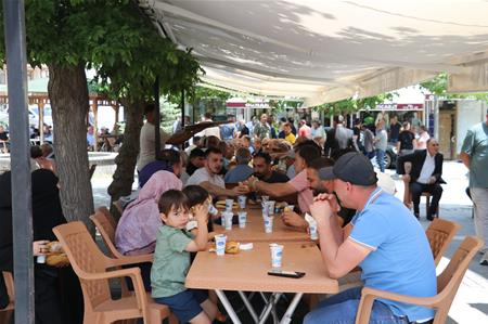 GÜRÜNLÜLER KURBAN BAYRAMI'NDA BULUŞTU
