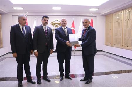 ADIYAMAN VALİSİ SN. ABDULLAH KÜÇÜK’E HAYIRLI OLSUN ZİYARETİ