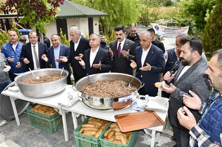 GÜRÜNLÜ'LER GELENEKSEL BAYRAMLAŞMA PROĞRAMINDA BİR ARAYA GELDİ...