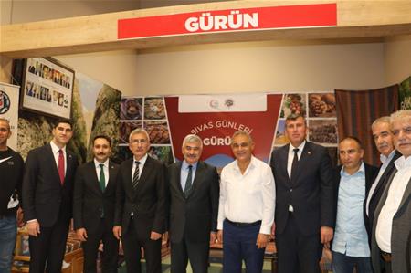 GURBETLE SILAYI BULUŞTURAN COŞKU: 16. İSTANBUL SİVAS TANITIM GÜNLERİ  SONA ERDİ!