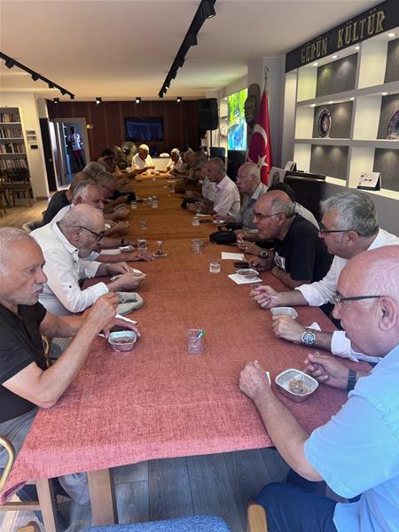 VAKFIMIZ DA AŞURE’NİN BEREKETİNİ HEMŞEHRİLERİMİZLE  PAYLAŞTIK.
