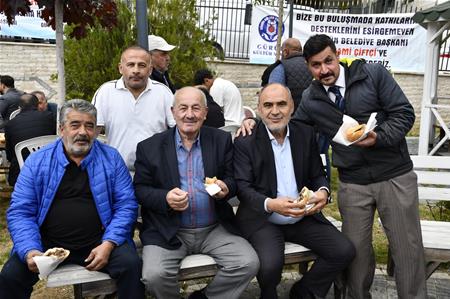 GÜRÜNLÜ'LER GELENEKSEL BAYRAMLAŞMA PROĞRAMINDA BİR ARAYA GELDİ...